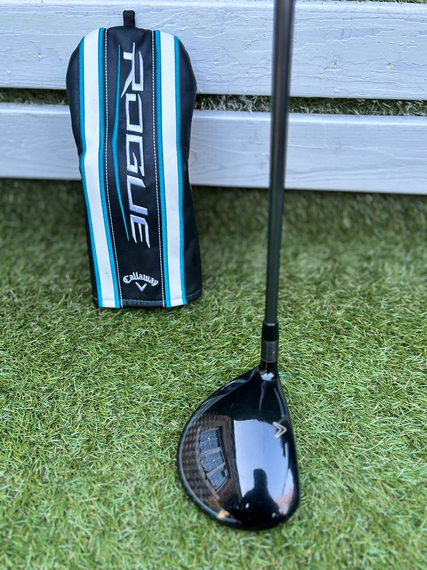 Callaway Rogue 3 Wood (15°) – Aldila Synergy 60 Regular - Free Delivery