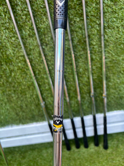 Callaway Irons, Wilson D9 Driver, Callaway Paradym X 3 Wood, Callaway X Hybrid, Wilson Infinite Putter & OUUL Premium Stand Bag