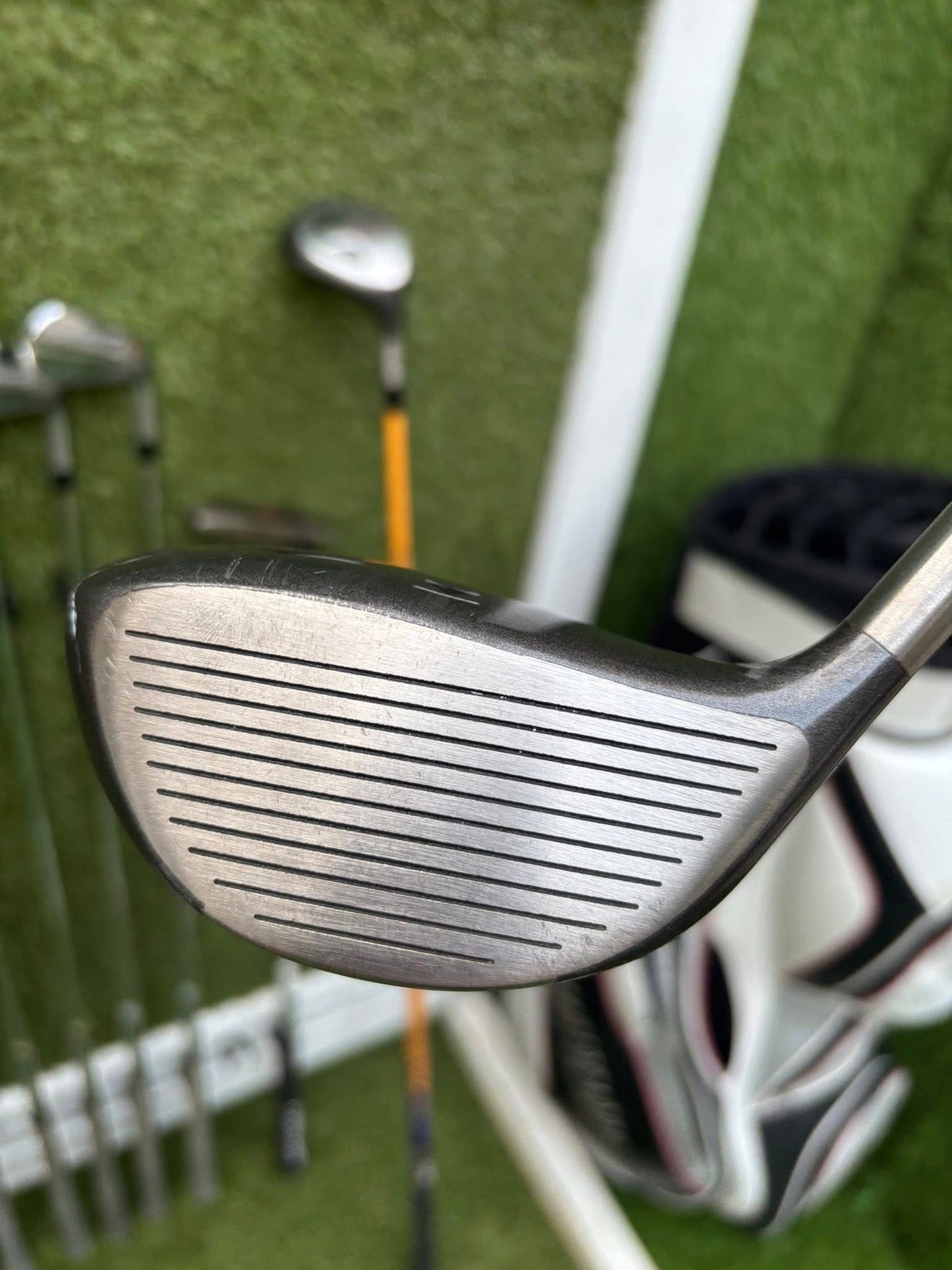 Titleist MB Forged 690 Full Golf Set + Vokey SM7 + Yes! Callie Putter + Motocaddy Leather Cart Bag £524.00