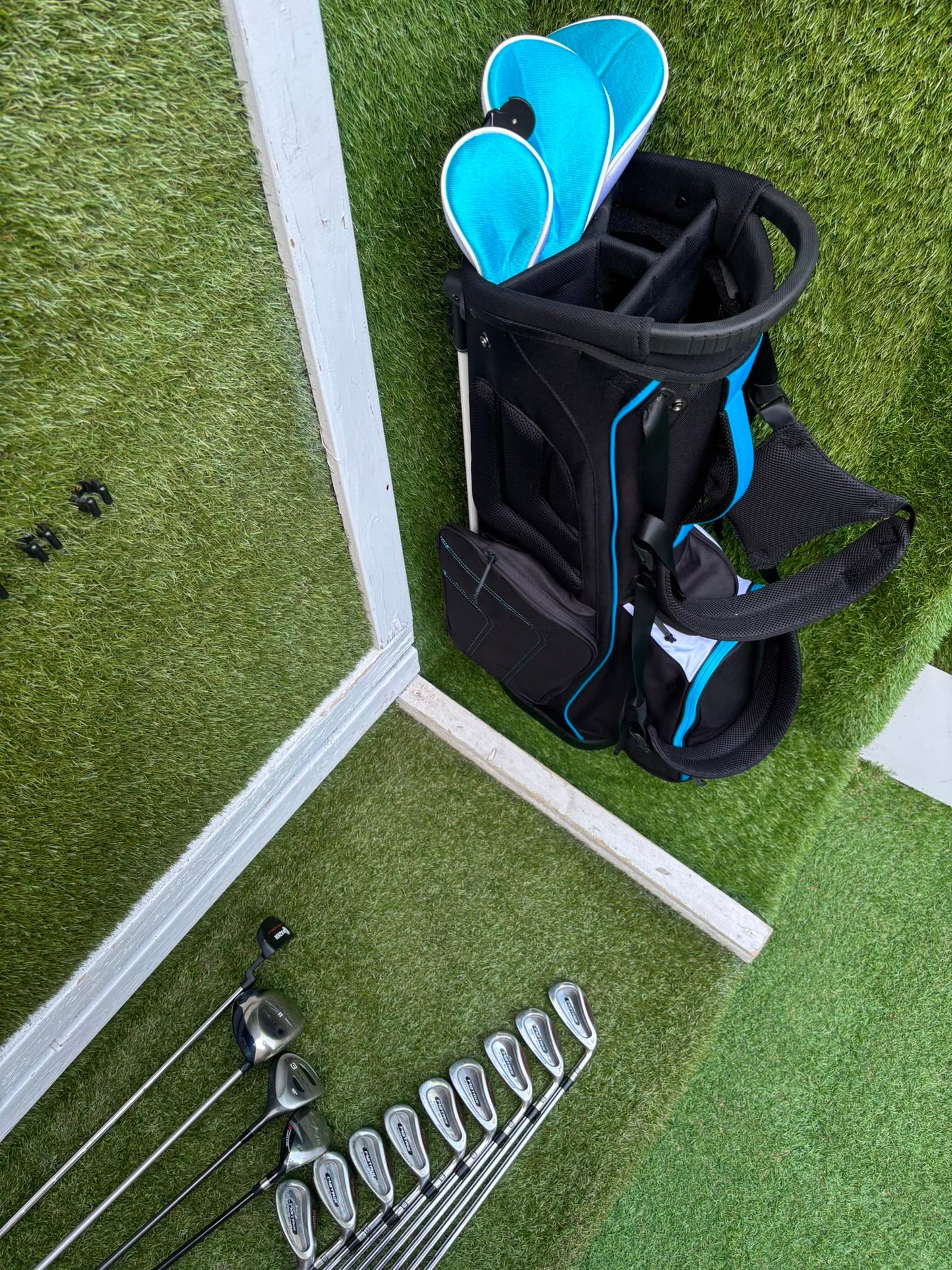 Wilson Matrix Irons 3-SW, Callaway Great Big Bertha Driver, Hybrid & Brand New Stand Bag