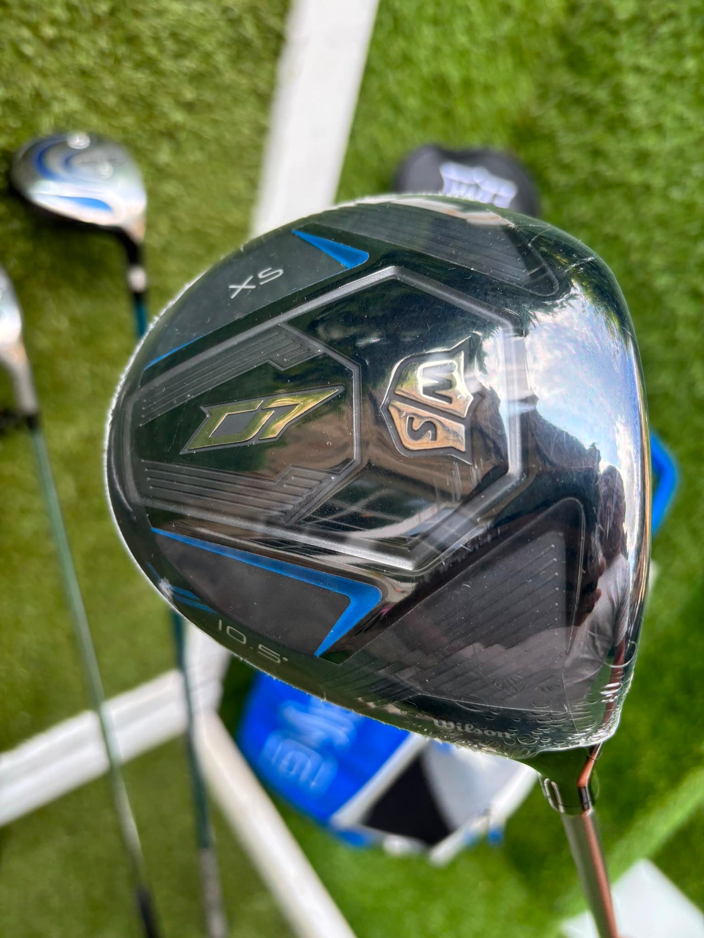 Ping Eye2+ Blue Dot Graphite Irons, Brand New Wilson D7 Driver, Ping G5 Woods & Ping Traverse Cart Bag