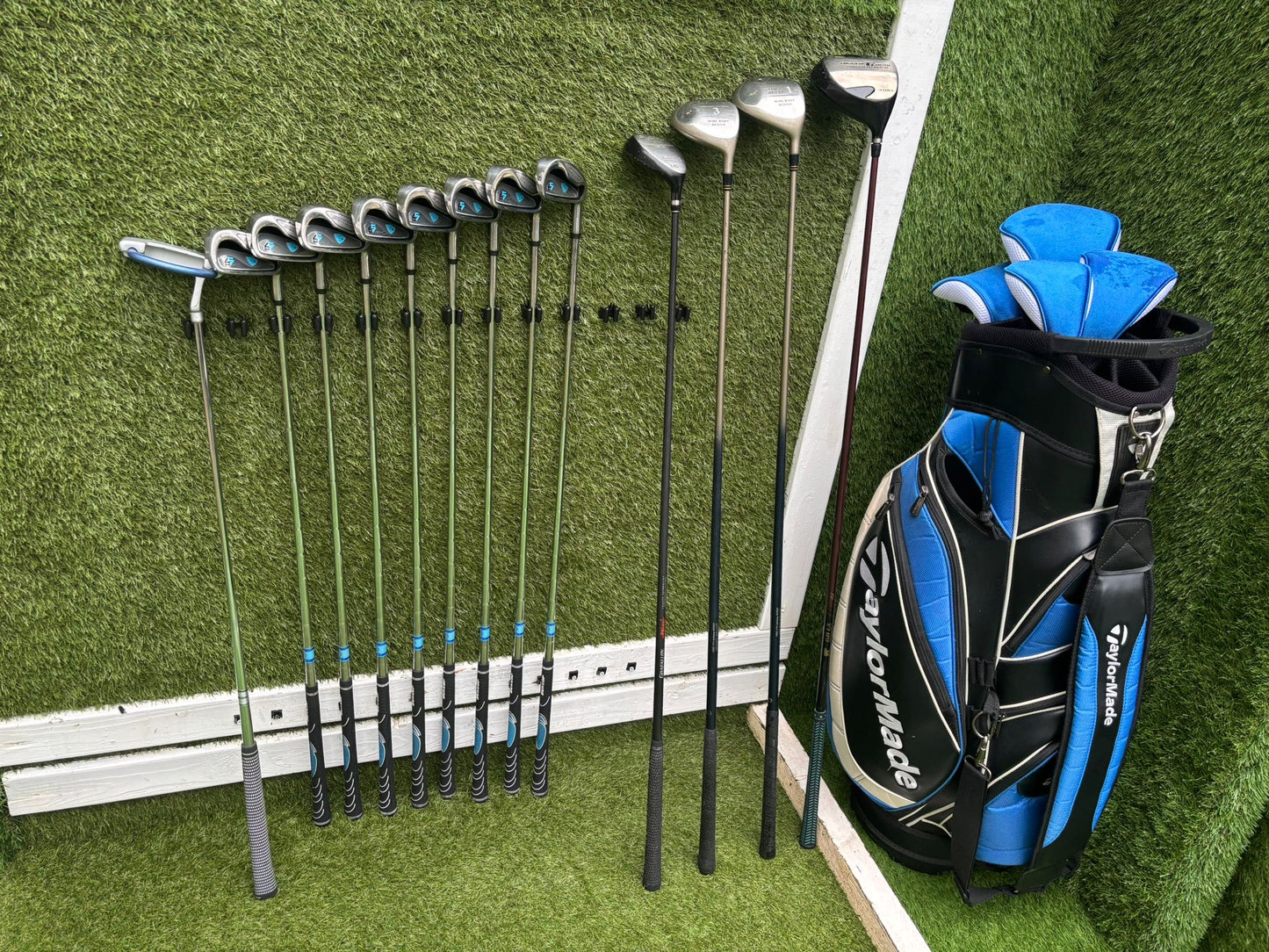 Dunlop 65i Irons + Gullwing Woods + Benross Hybrid + TaylorMade Cart Bag – 13-Club Golf Set