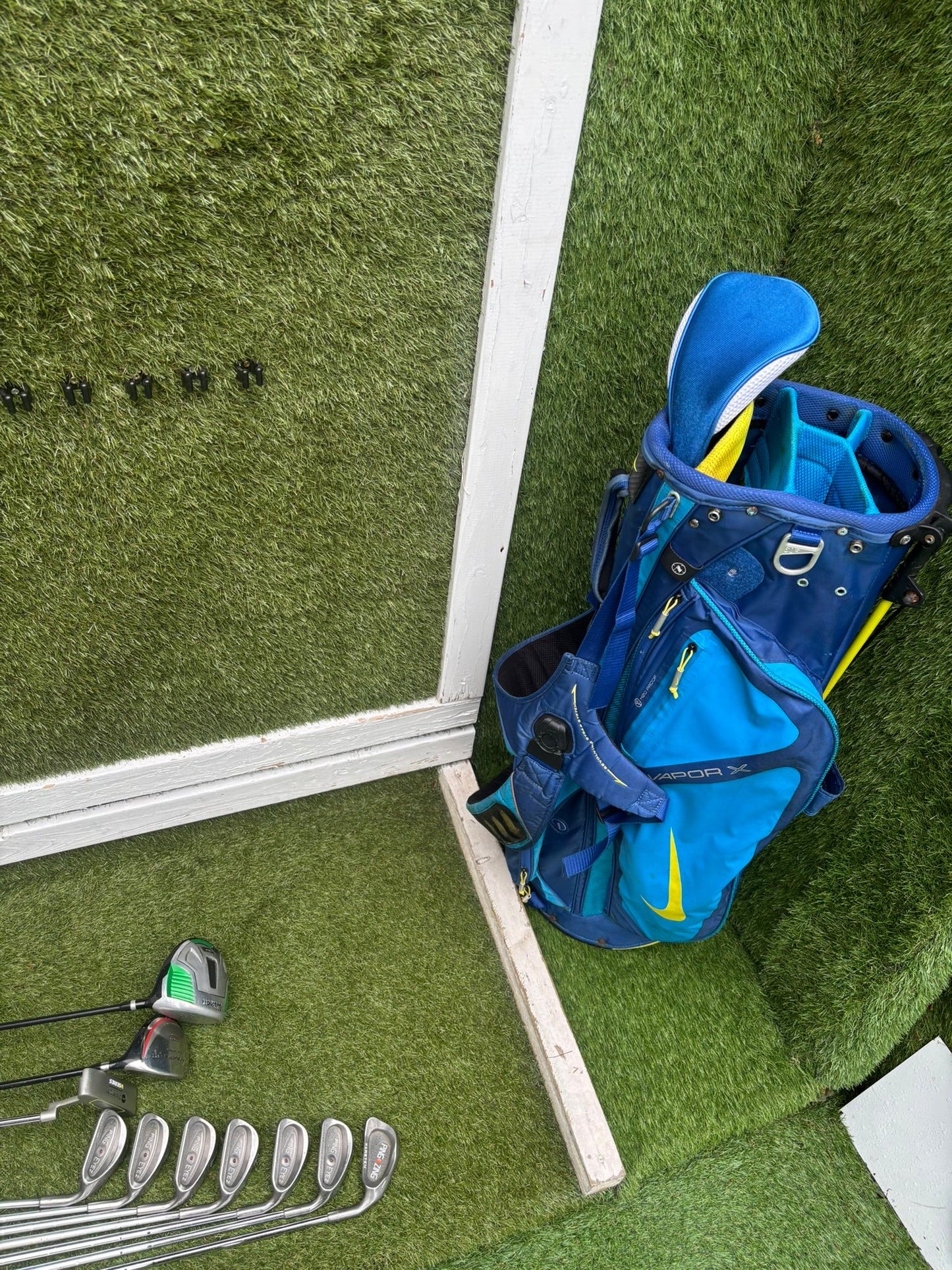 PING Eye2 Red Dot Irons, PING Zing 1 Iron, Wilson Driver, MaxFli 3 Wood & Nike Vapor X Stand Bag