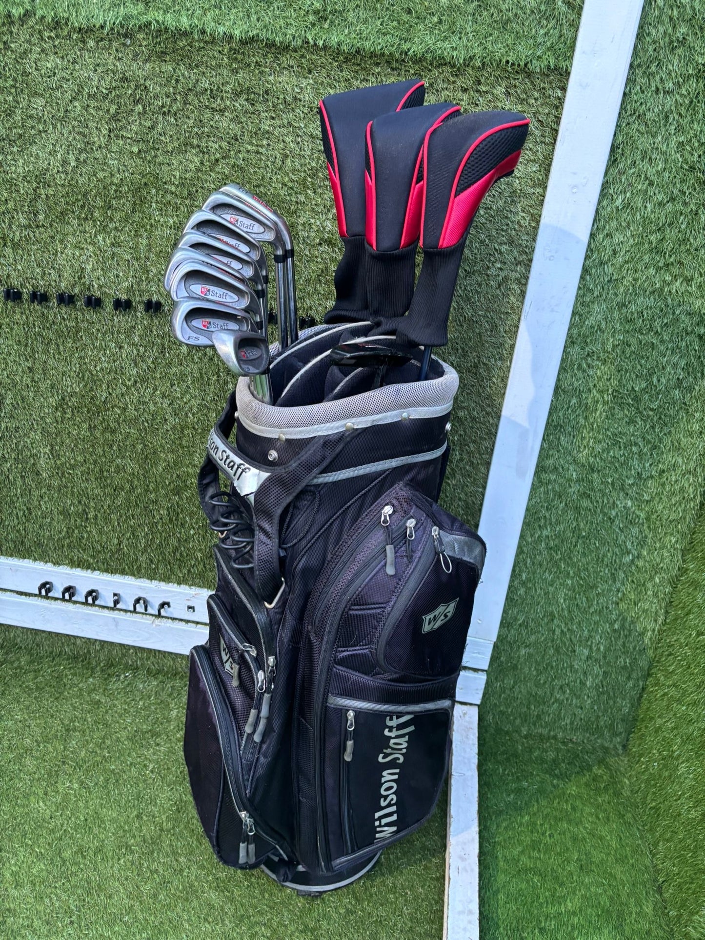 Wilson Staff FS Irons + Cobra Woods + Wilson Staff Cart Bag (12 Clubs) Just £194.00 Delivered