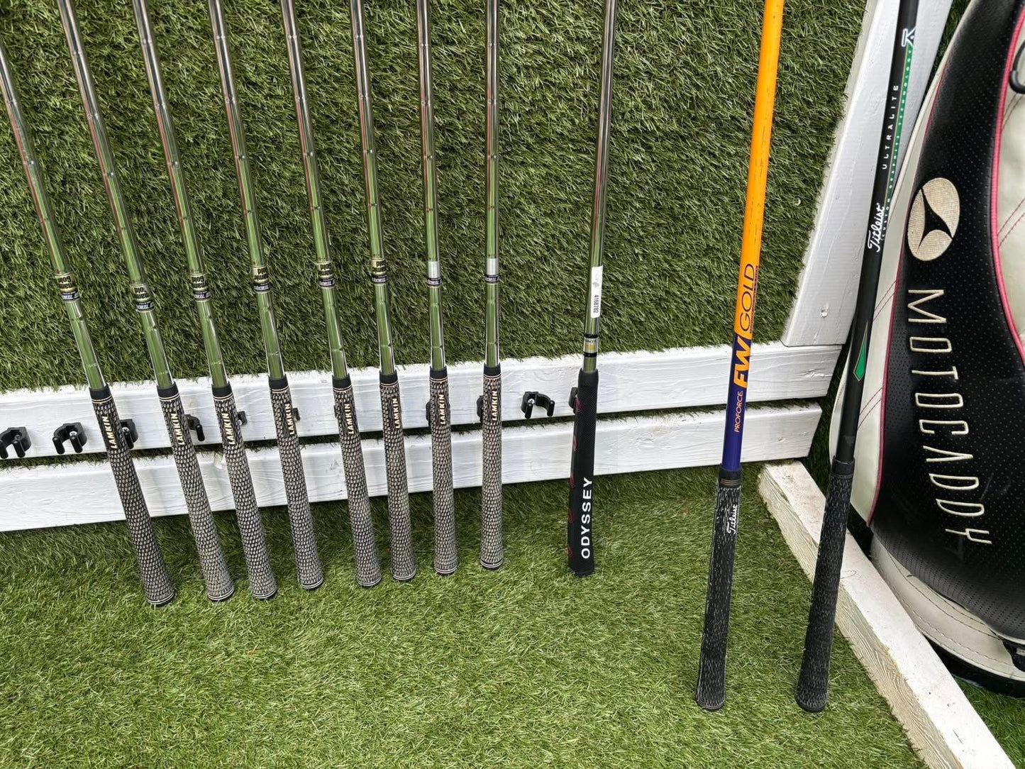 Titleist MB Forged 690 Full Golf Set + Vokey SM7 + Yes! Callie Putter + Motocaddy Leather Cart Bag £524.00