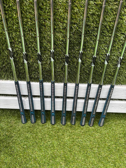Maple Leaf Competitive Edge Irons + King Cobra Driver, 3 Wood, Zucci Putter & PowaKaddy Bag