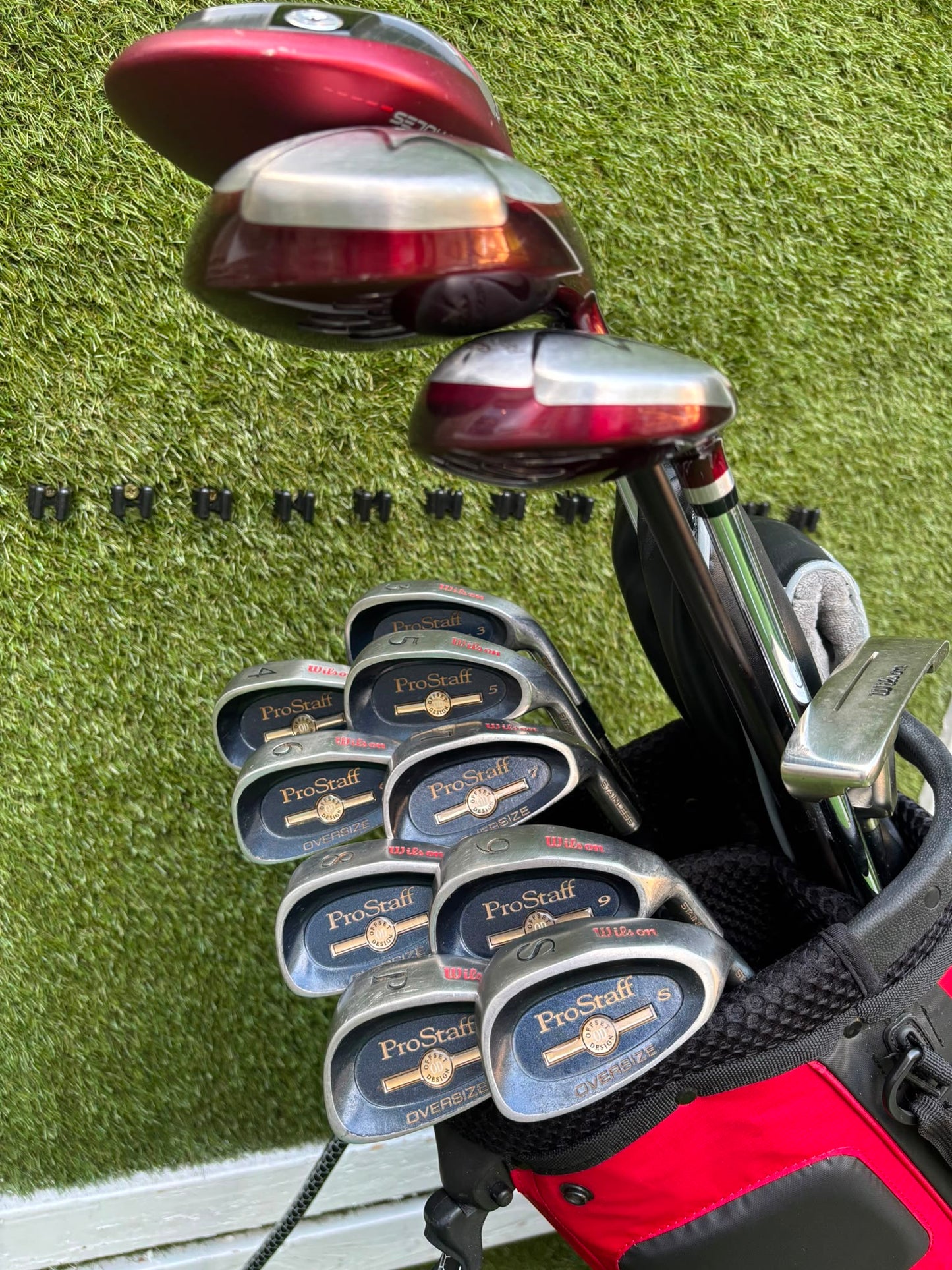 Wilson ProStaff Oversize Irons, Wilson Staff D300 Driver, Wilson Deep Red Woods & Wilson Stand Bag