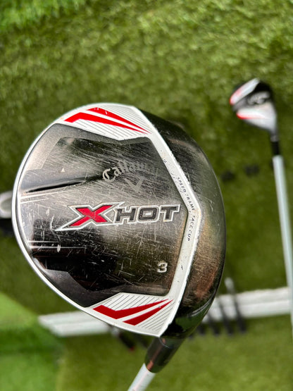New Wilson Staff D7 Irons, Titleist Driver, Callaway Wood & Hybrid, New Wilson Infinite Putter Titleist Waterproof Cart Bag