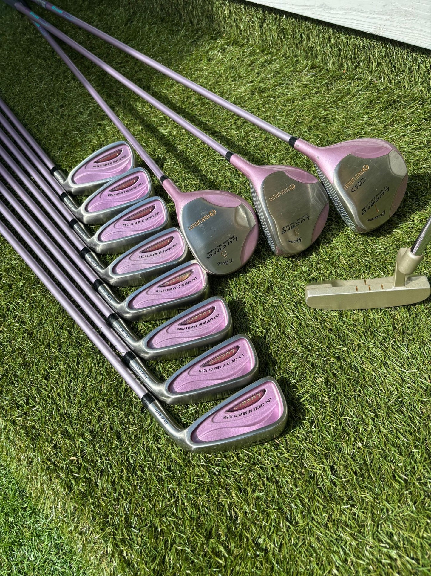 Maruman Lucero Ladies Golf Set (4–SW Irons) + Driver, 3 & 5 Woods + Matching Bag