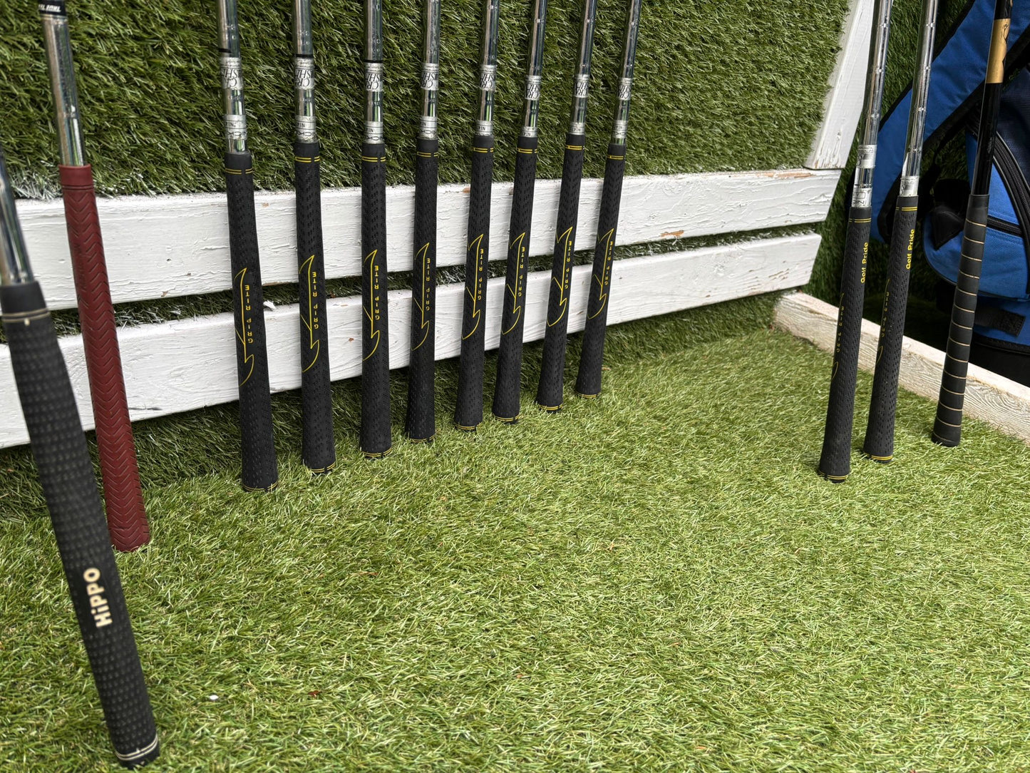 Nicklaus Linear Dynamics Golf Set with Snake Eyes Maraging Steel Driver, Matching Woods & Stand Bag
