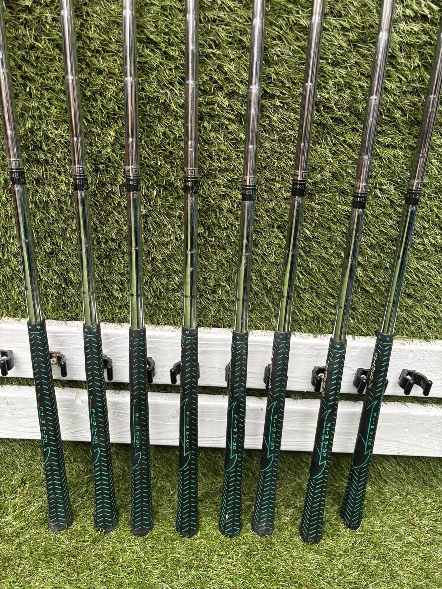Premier Irons (3–9, SW) + Woods + Putter + Masters Bag – 11 Club Set £104.00