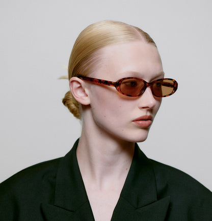 A.KJÆRBEDE MACY Sunglasses l Havana Tortoise