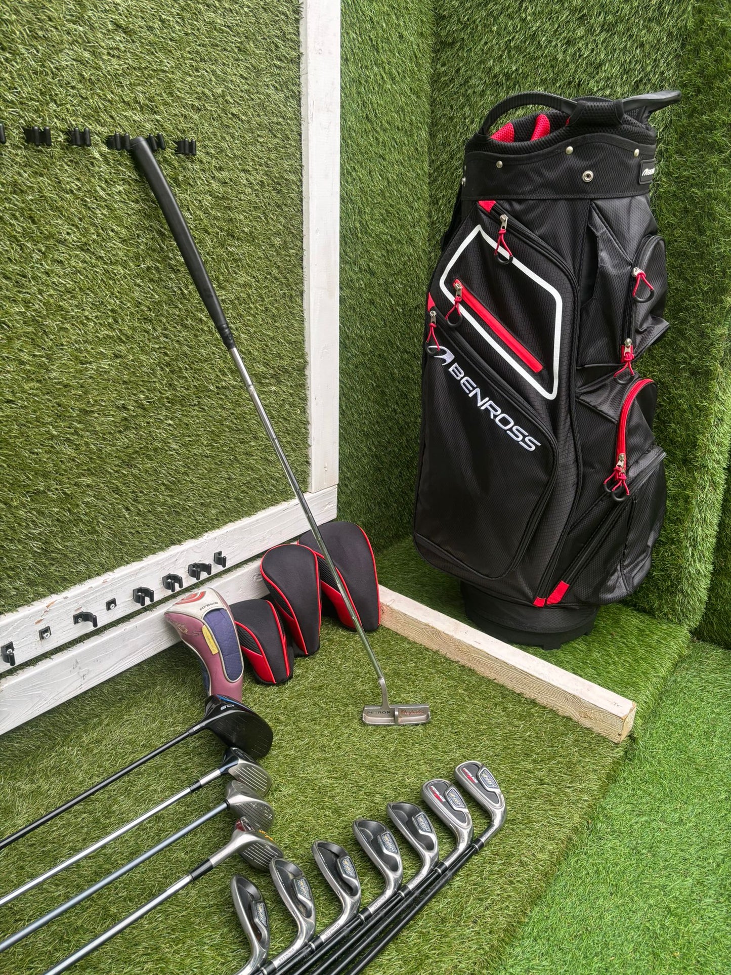 Wilson HotBlade Irons (5–SW) with Dunlop XPT Driver, Callaway & Mizuno Woods, Cleveland Hybrid Benross Cart Bag (12 Clubs)