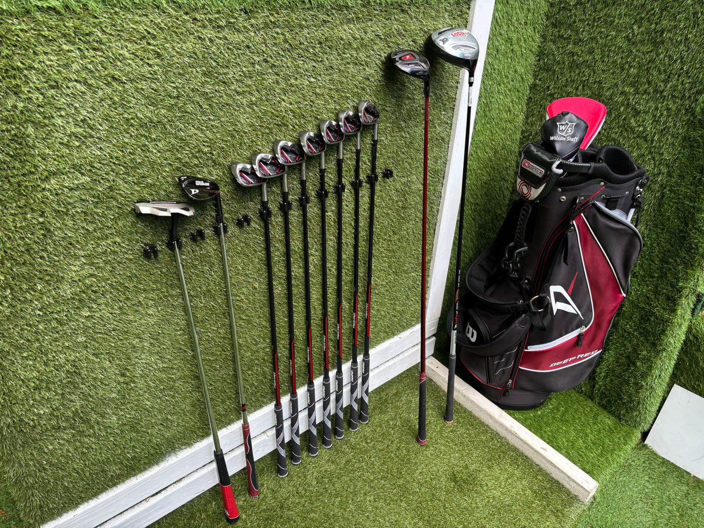 Wilson ProStaff HL Graphite Golf Set + Deep Red Woods & Wilson Deep Red Stand Bag