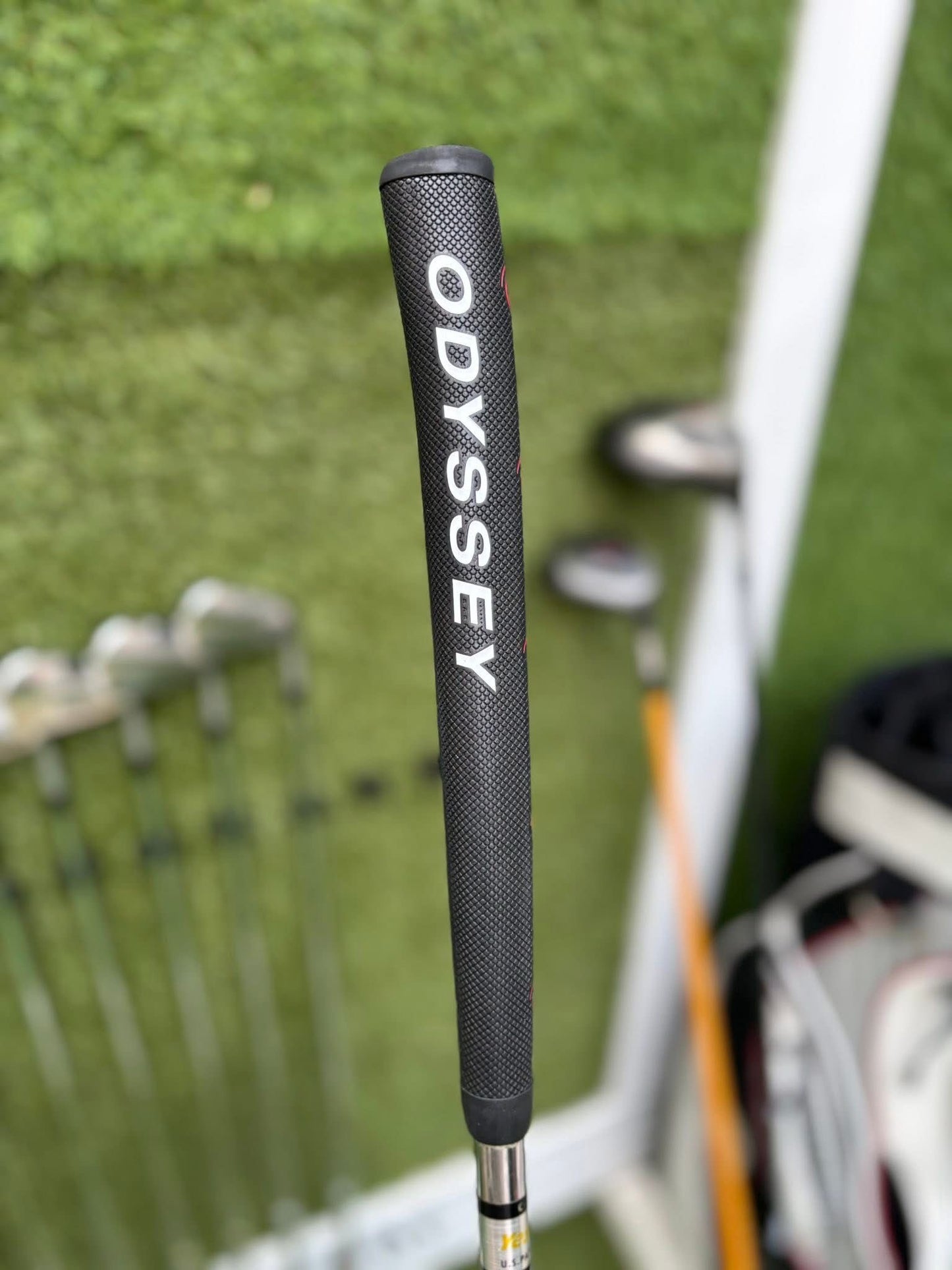 Titleist MB Forged 690 Full Golf Set + Vokey SM7 + Yes! Callie Putter + Motocaddy Leather Cart Bag £524.00