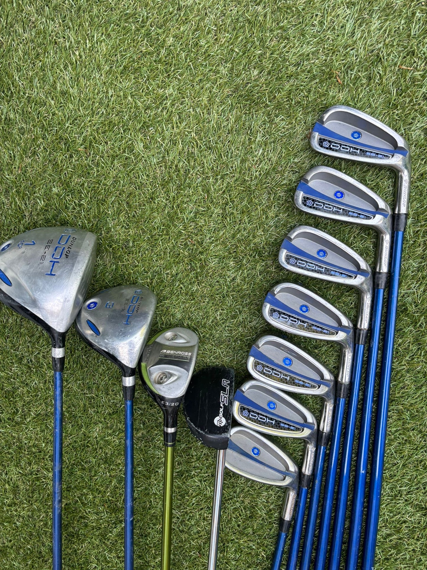 Dunlop DDH SB-21 Golf Set with Benross Hybrid & Stand Bag - Free DPD Delivery