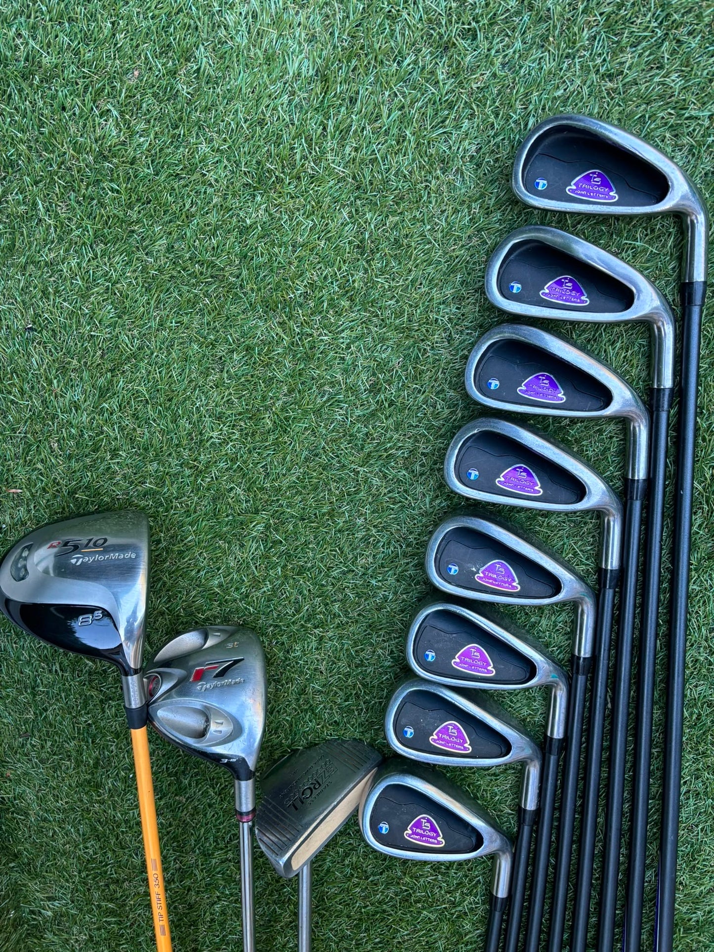 John Letters Graphite Irons, TaylorMade Driver, TaylorMade r7 Wood, EZROLL Putter & Nike Stand Bag