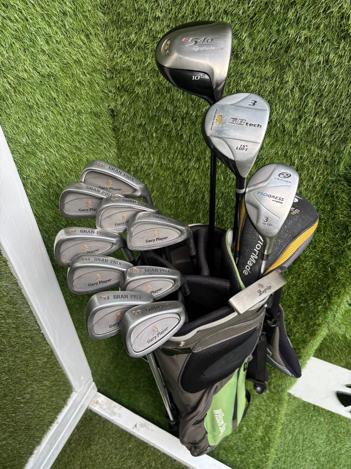 Gary Player Gran-Prix Complete Golf Set – TaylorMade R540 Driver & Wilson Staff Stand Bag