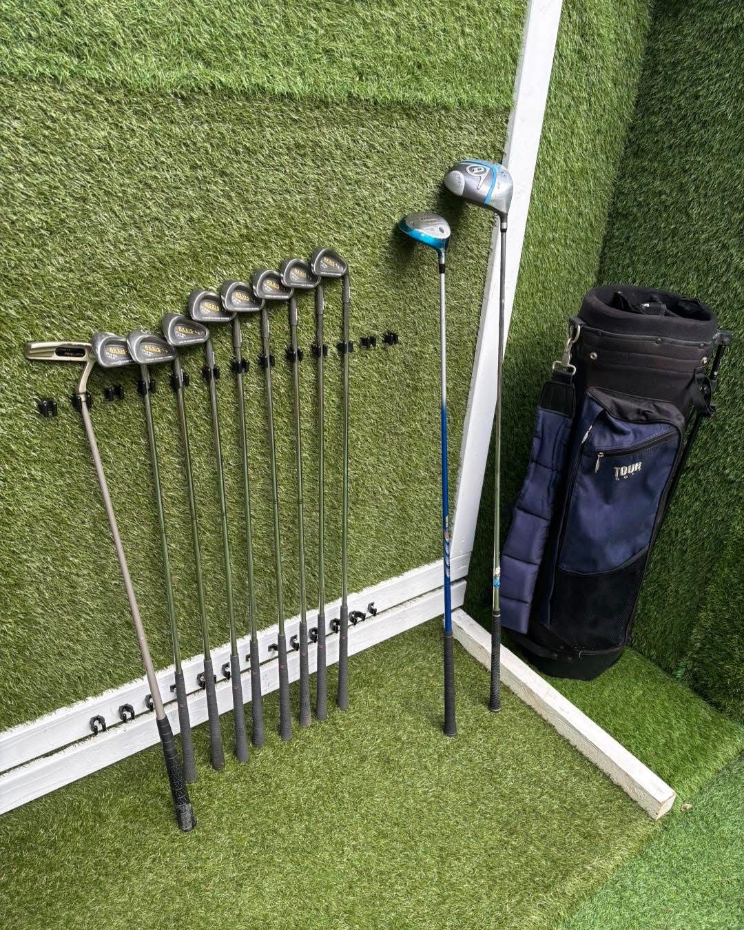 Regal / Dunlop / Hippo 11-Club Golf Set + Tour Stand Bag £104.00 Free Delivery