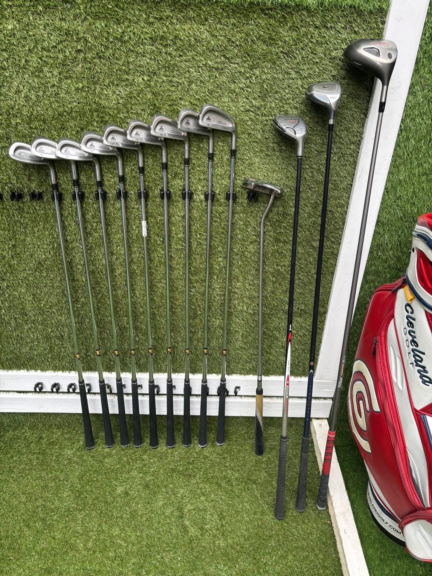 Titleist DCI 962 Forged Full Set + Srixon / Nike / Yes! / Cleveland Tour Bag £354.00 Delivered