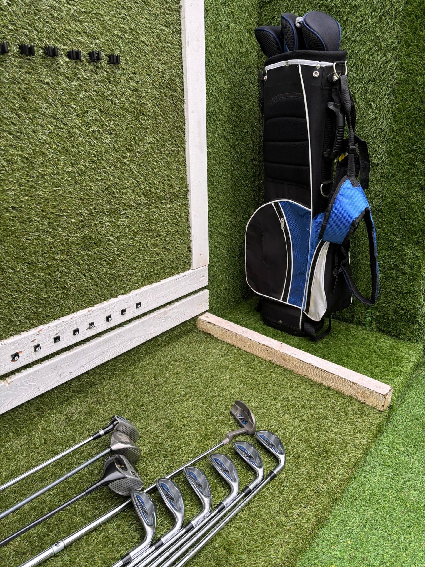 Confidence Complete Golf Set with Stand Bag (10 Clubs) Free Delivery