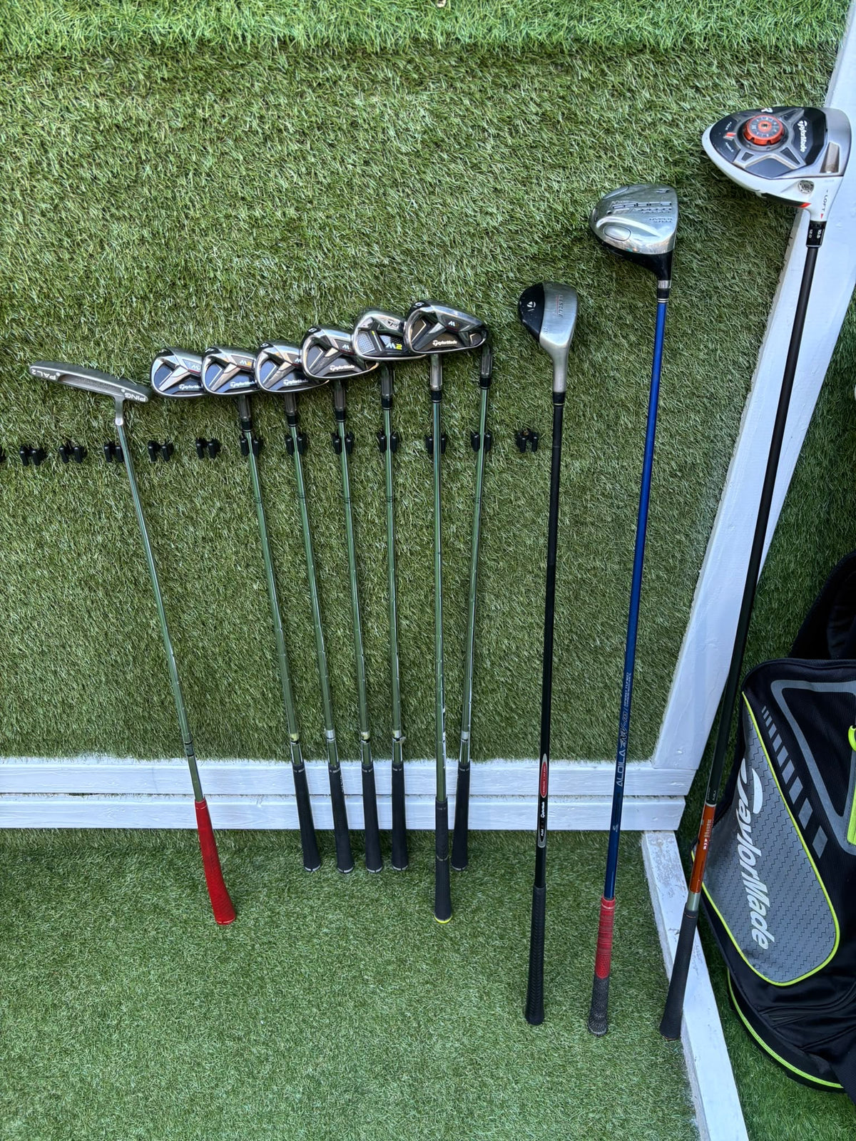 TaylorMade M2 6–SW Irons, R1 Driver, Cobra 3 Wood, Rescue Hybrid, PING Putter & TaylorMade Bag