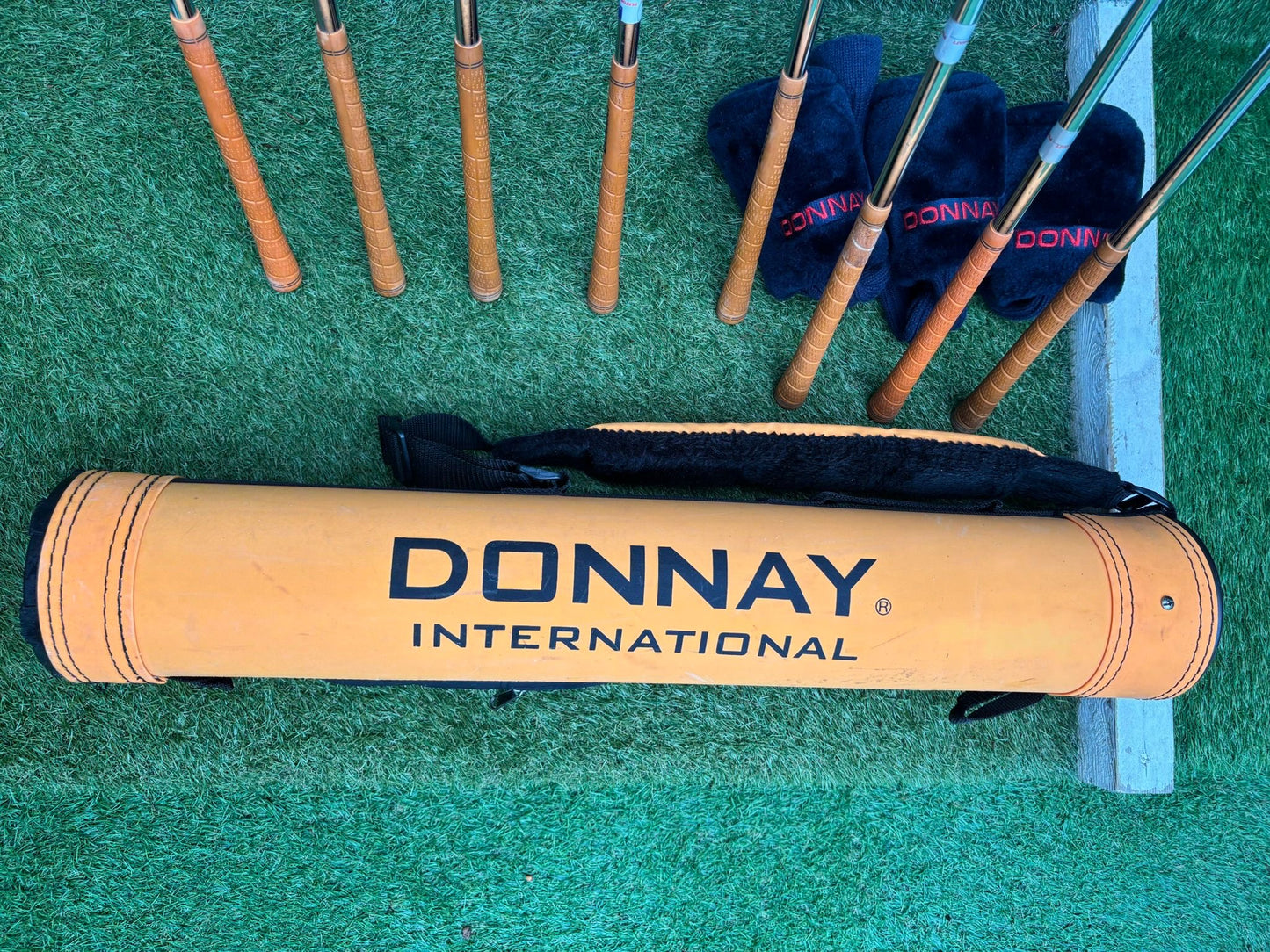 Donnay Pro One Junior Golf Set with Matching Woods, Bag & Headcovers
