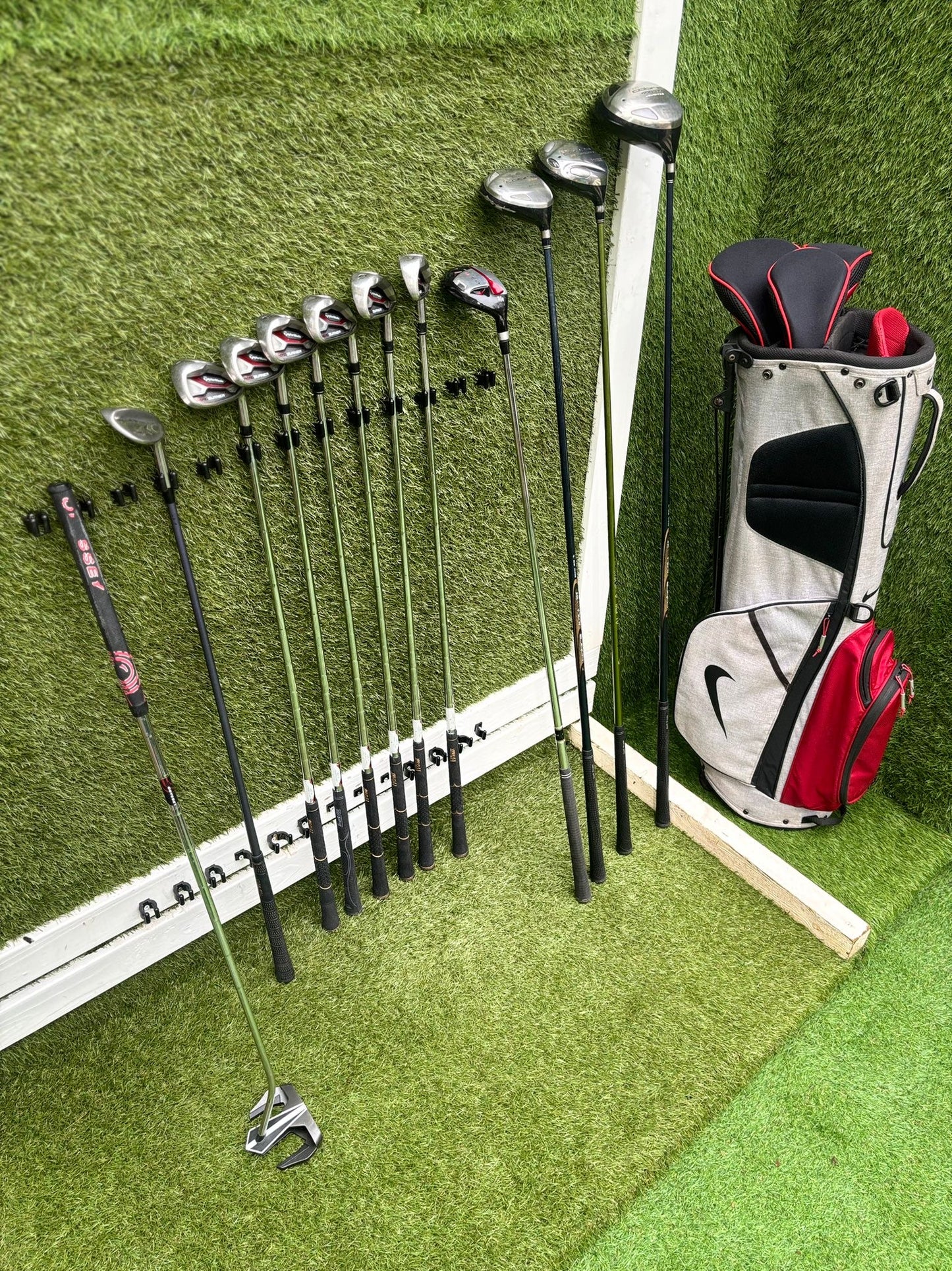 TaylorMade AeroBurner Irons + Cobra Woods + Nike Stand Bag