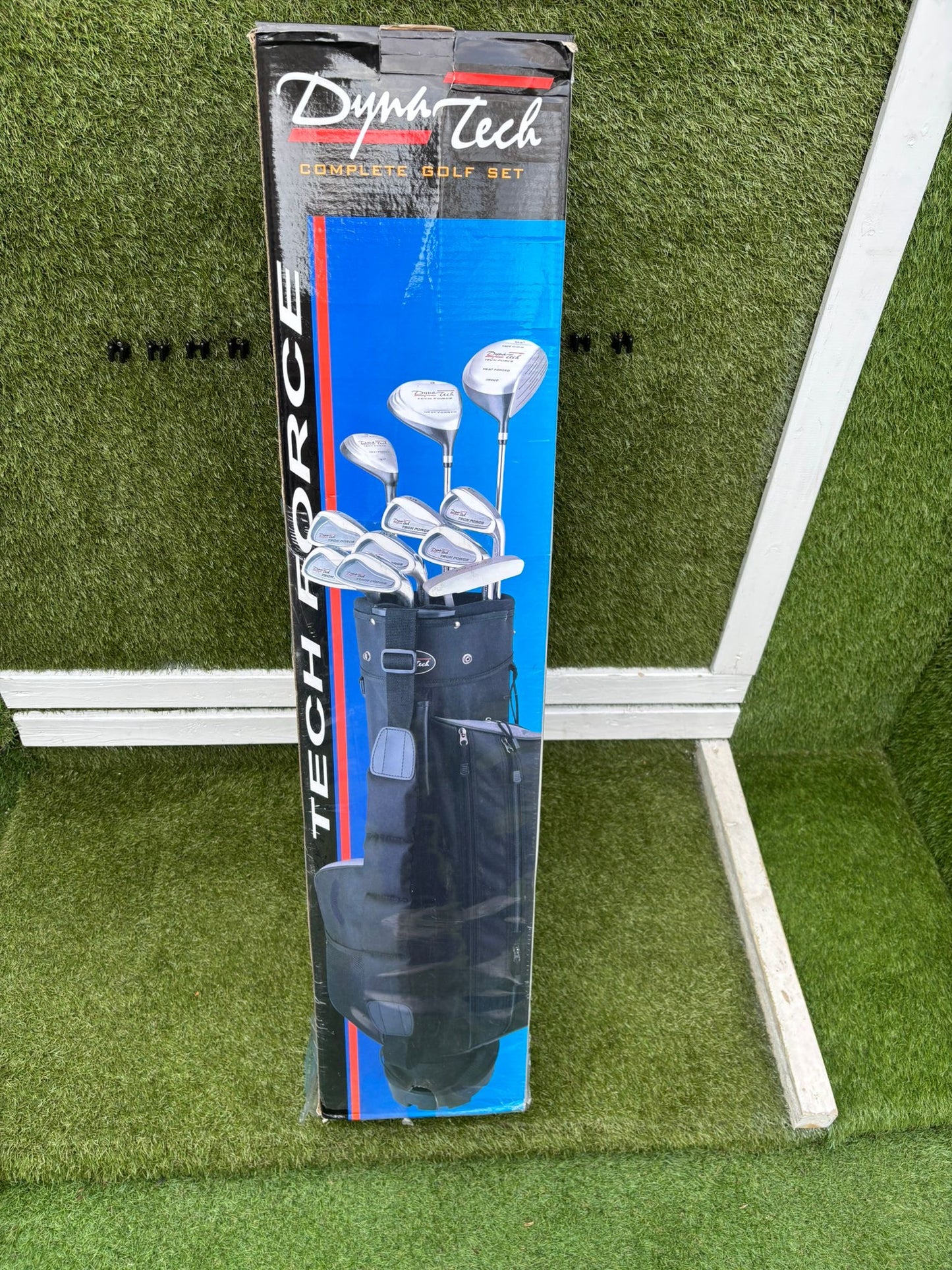 Dyna-Tech Tech Force Complete Golf Club Set 5–SW + Driver, Bag