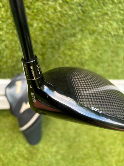 Mizuno ST-Z 220 Adjustable Driver 9.5° Mitsubishi Kai’li 60R Shaft Headcover Included