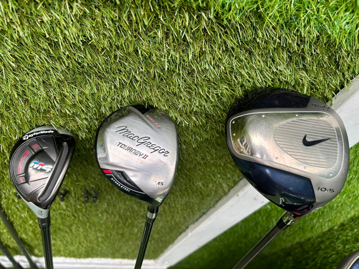 Ping G30 Graphite Irons 6-U, TaylorMade M4 Rescue, Nike SQ Driver & Callaway Stand Bag Stunning Set