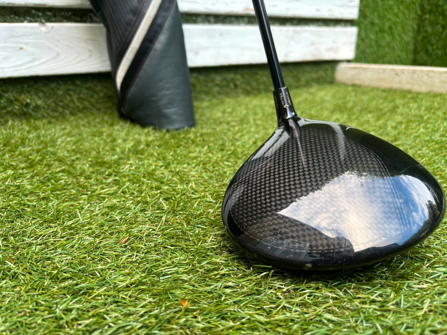 Mizuno ST-Z 220 Adjustable Driver 9.5° Mitsubishi Kai’li 60R Shaft Headcover Included