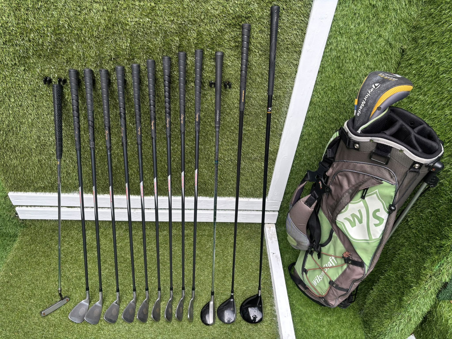 Gary Player Gran-Prix Complete Golf Set – TaylorMade R540 Driver & Wilson Staff Stand Bag
