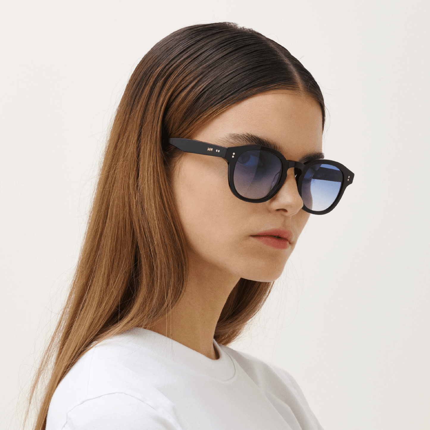BILLE Black Gradient Blue Sunglasses by Messy Weekend