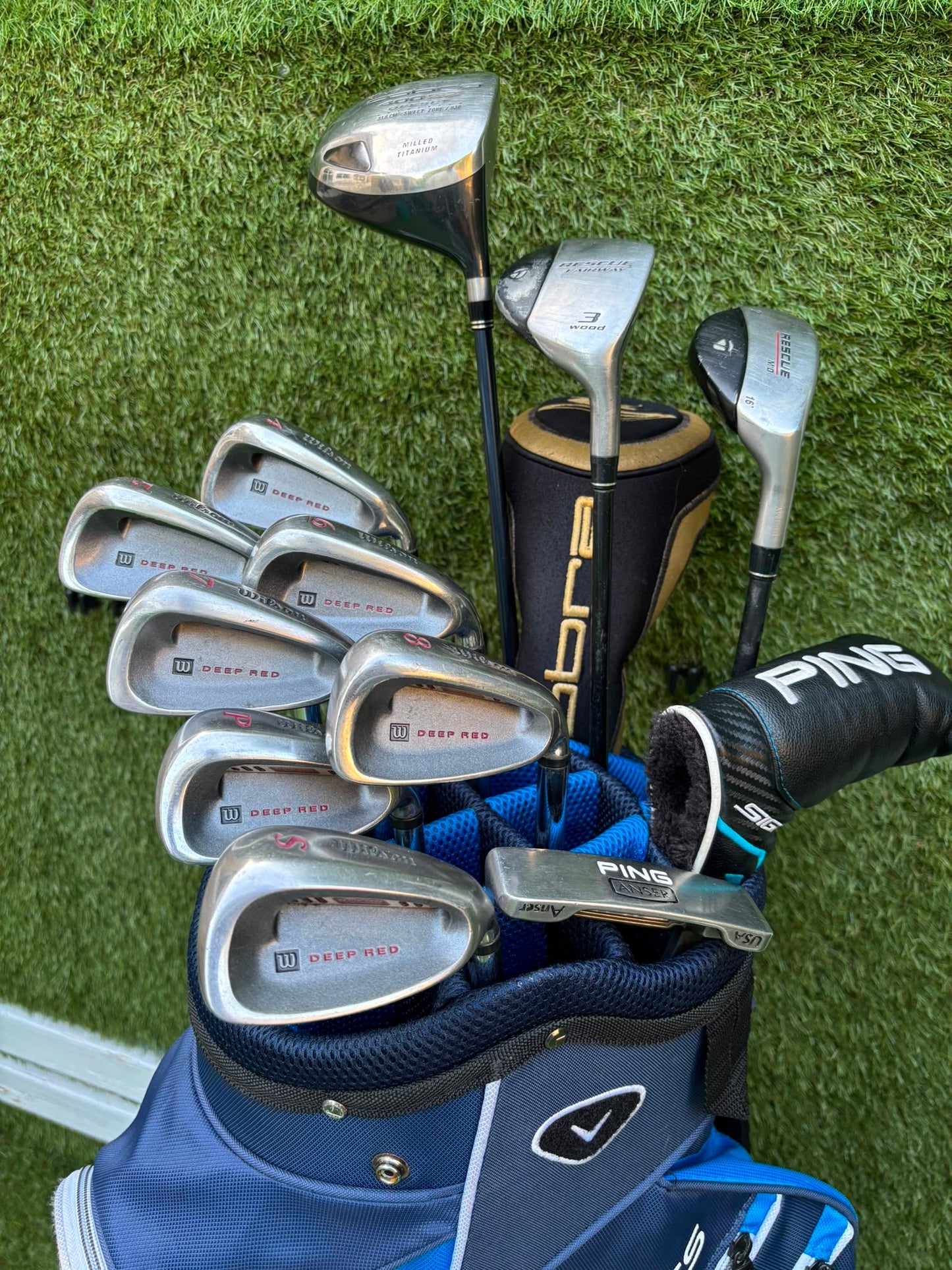 Wilson Deep Red Irons, Cobra Driver, TaylorMade Wood, TaylorMade Hybrid, Ping Putter Callaway Cart Bag