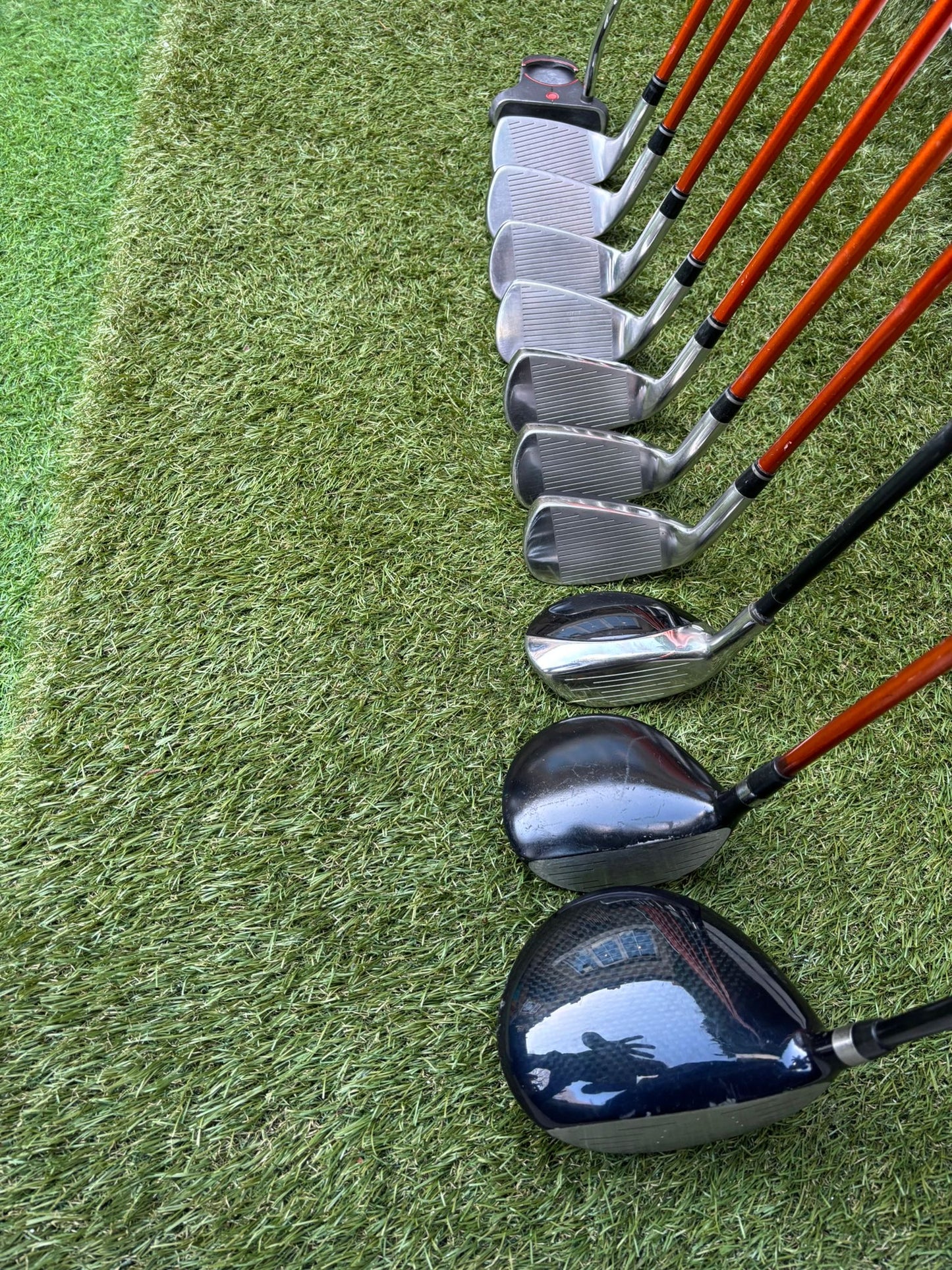 Hippo XXL Iron Set + TaylorMade r7 Rescue Hybrid + Integra Driver + Izzo Stand Bag