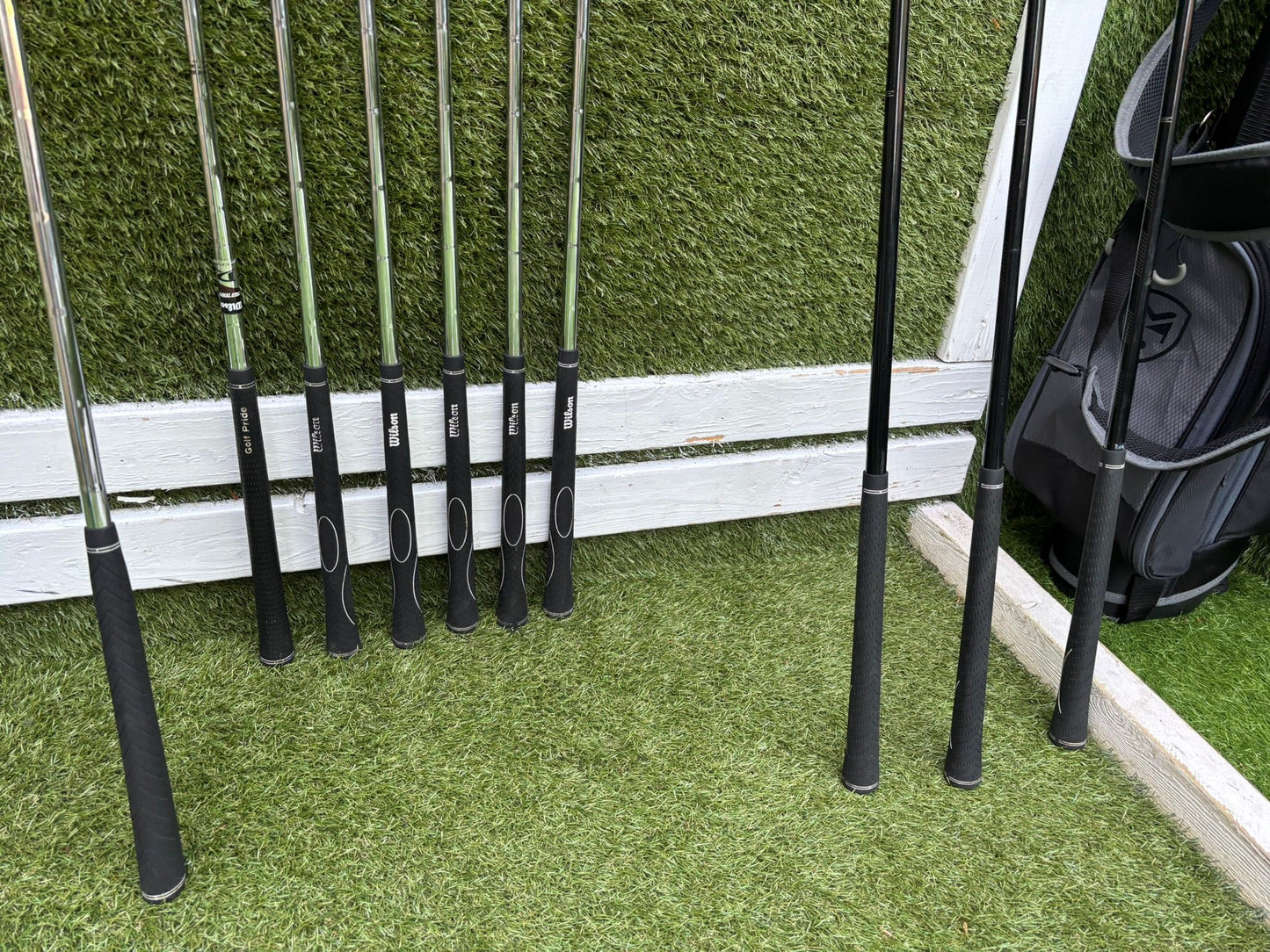 Wilson 1200 TPX Golf Set with Hybrid, Deep Red Wedge & Brand New Stand Bag - Free Delivery