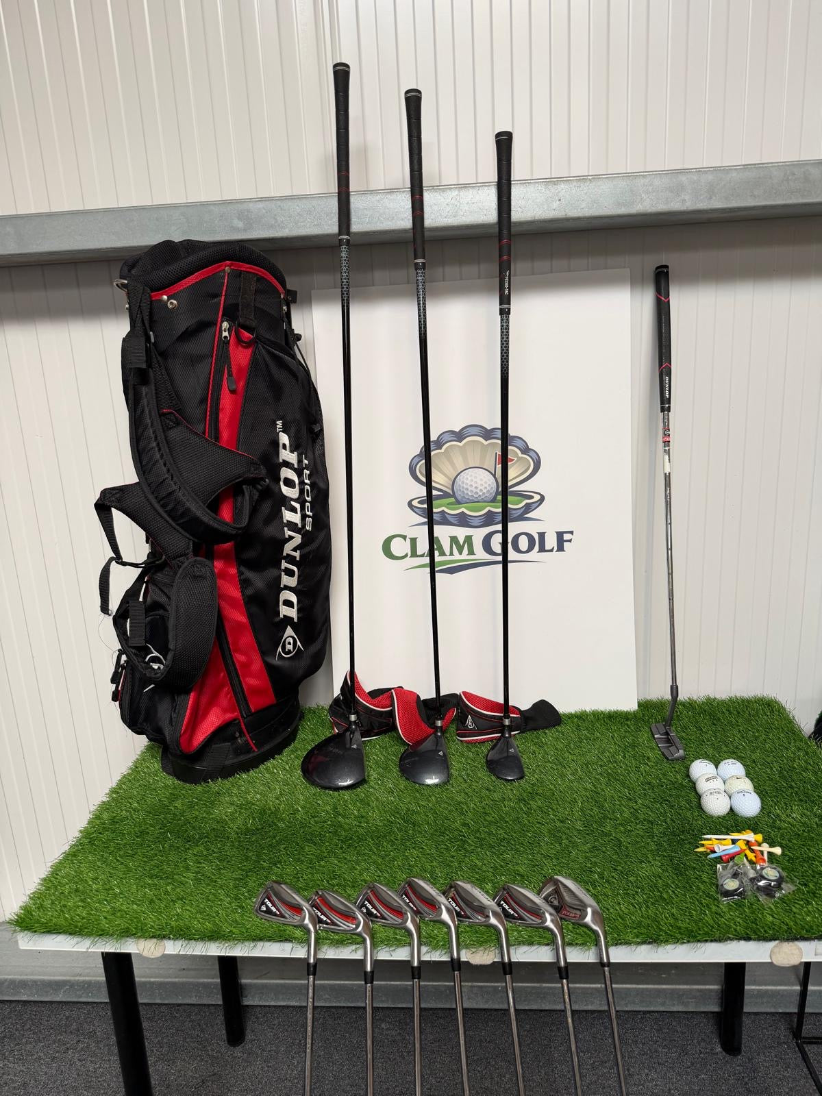 Men’s Right-Handed Dunlop Golf Set – Ideal for Beginners to Mid Handicap Golfers - everything you need
