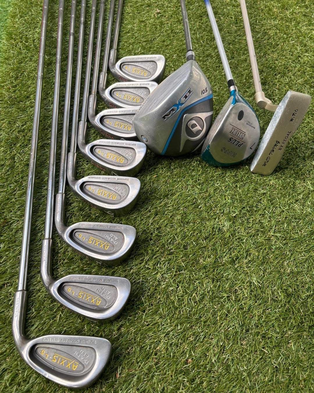 Regal / Dunlop / Hippo 11-Club Golf Set + Tour Stand Bag £104.00 Free Delivery