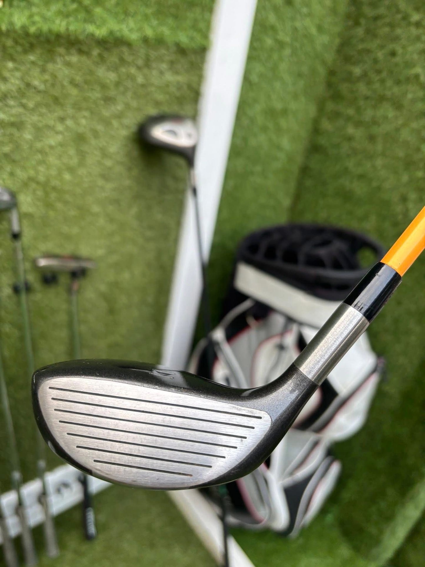 Titleist MB Forged 690 Full Golf Set + Vokey SM7 + Yes! Callie Putter + Motocaddy Leather Cart Bag £524.00