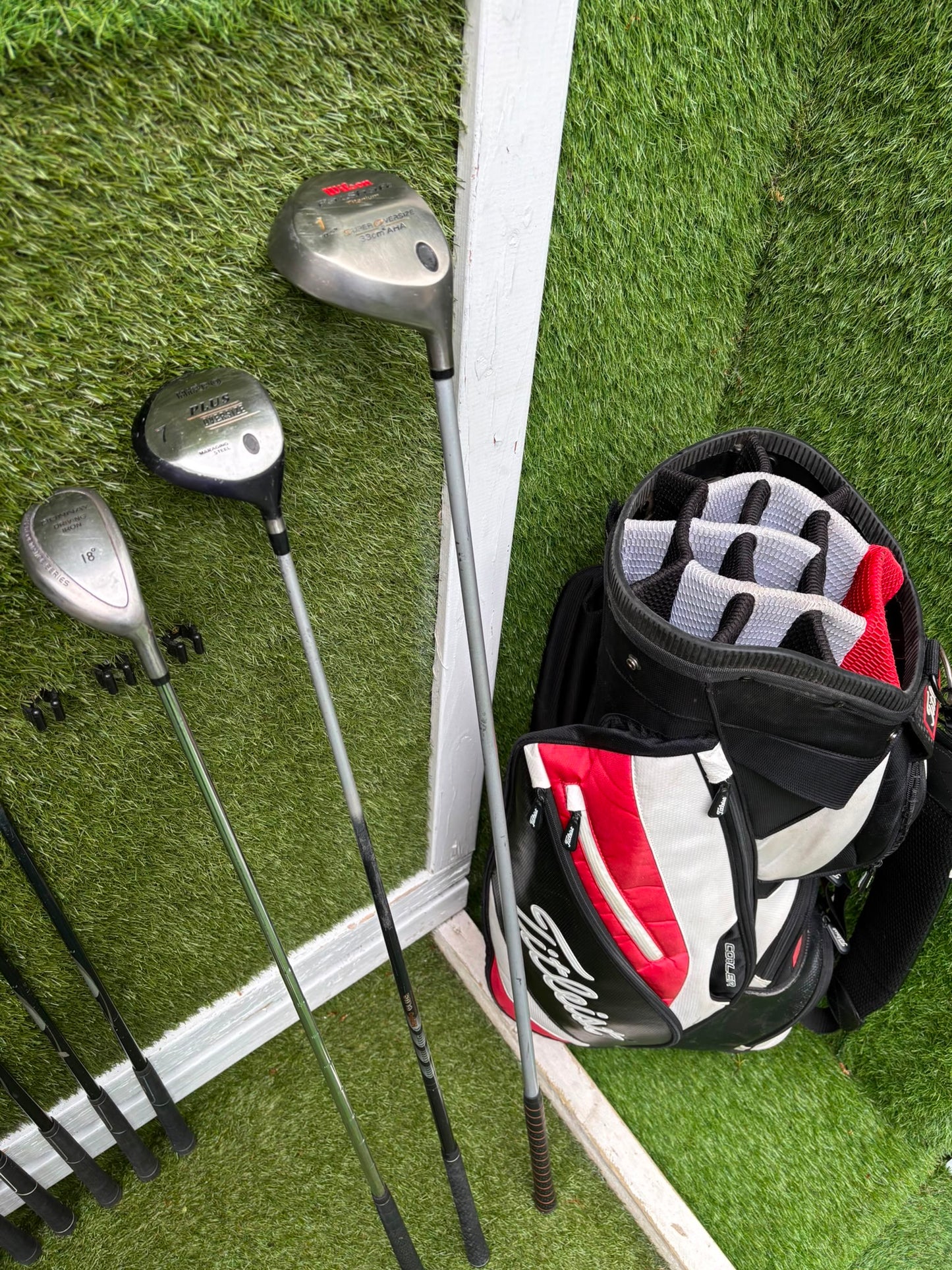 Texan Power Cavity Golf Complete Set & Titleist Bag - PLEASE  READ THE DESCRIPTION ABOUT THE BAG!!