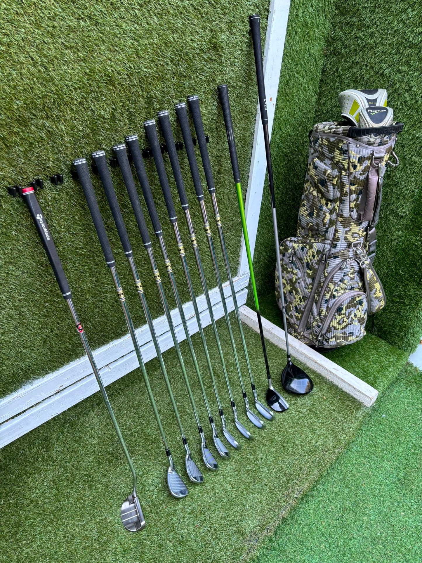 MacGregor V-Foil M565 Irons, Ping Driver, Ping Hybrid, TaylorMade Putter & Premium OUUL Camouflage Stand Bag