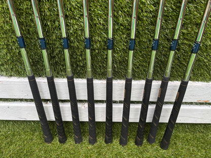 Wilson ProStaff Oversize Irons, Wilson Staff D300 Driver, Wilson Deep Red Woods & Wilson Stand Bag