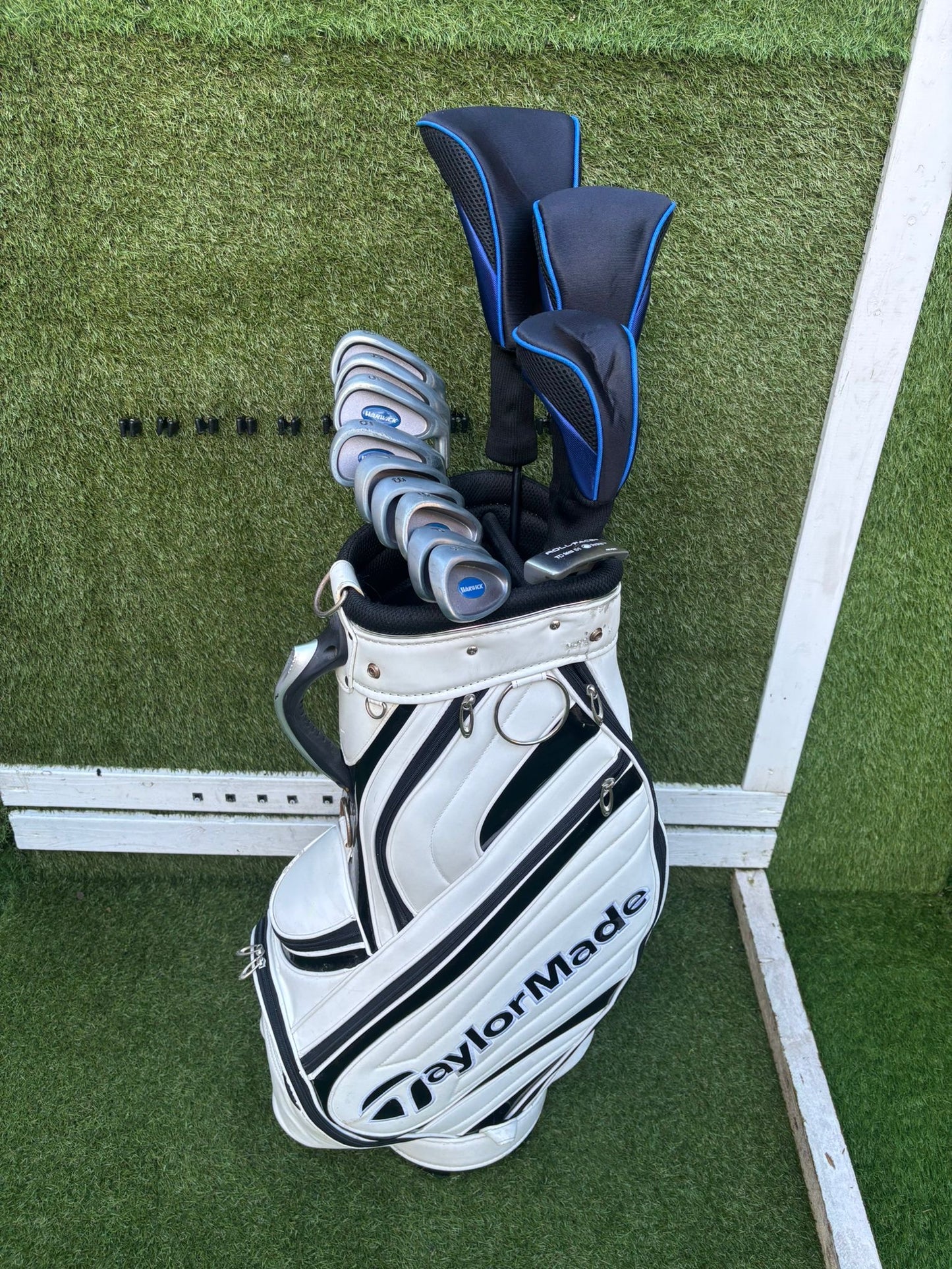 Warwick Iron Set (3–SW) + Mizuno F-60 3 Wood + Hybrid + Putter + TaylorMade Cart Bag
