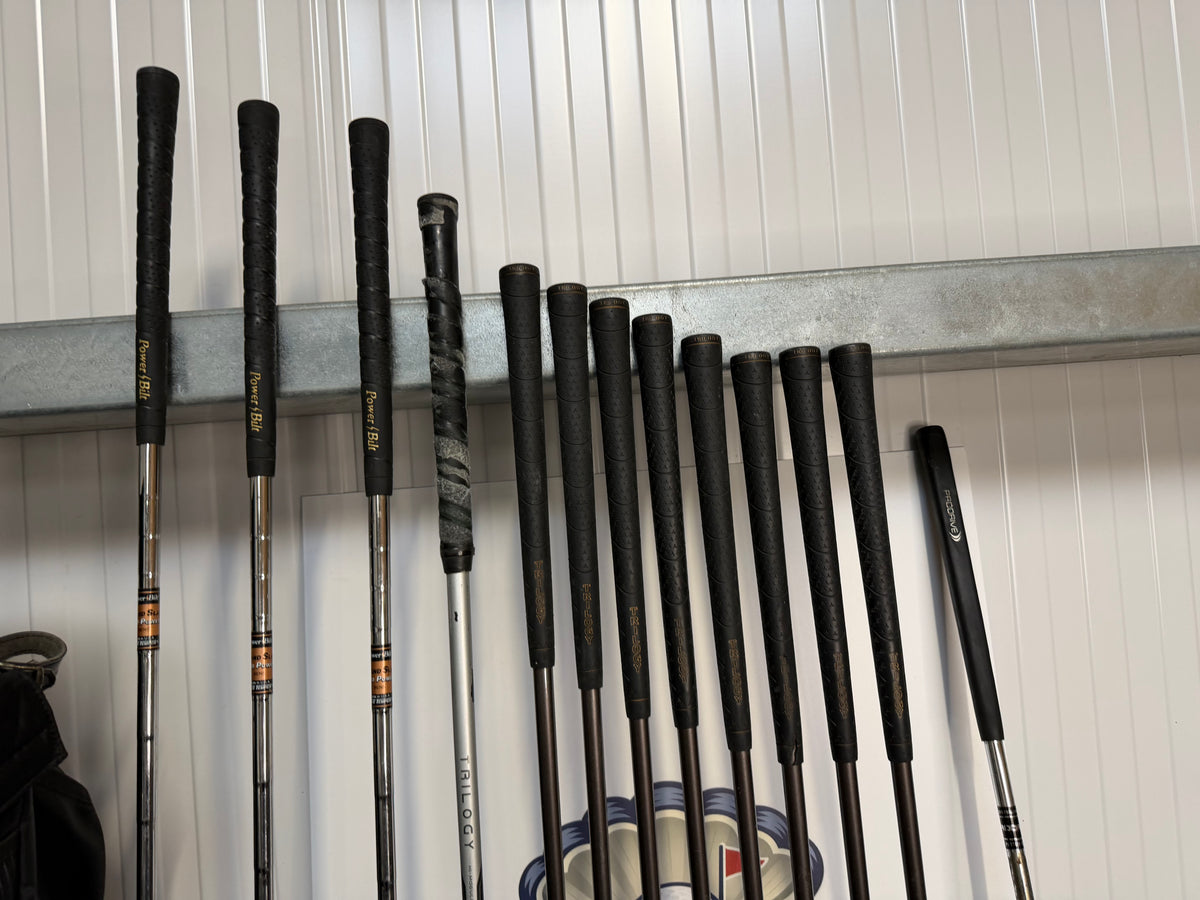 Men’s Right-Handed John Letters Golf Set – Ideal for Beginners