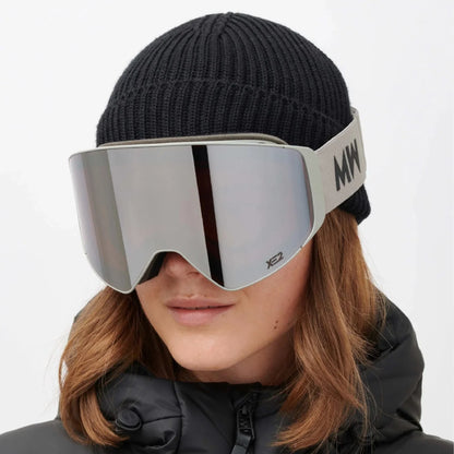 Messy Weekend Mirrored Ski Goggles, CLEAR XE2, Dual Layered UV400, Light Grey