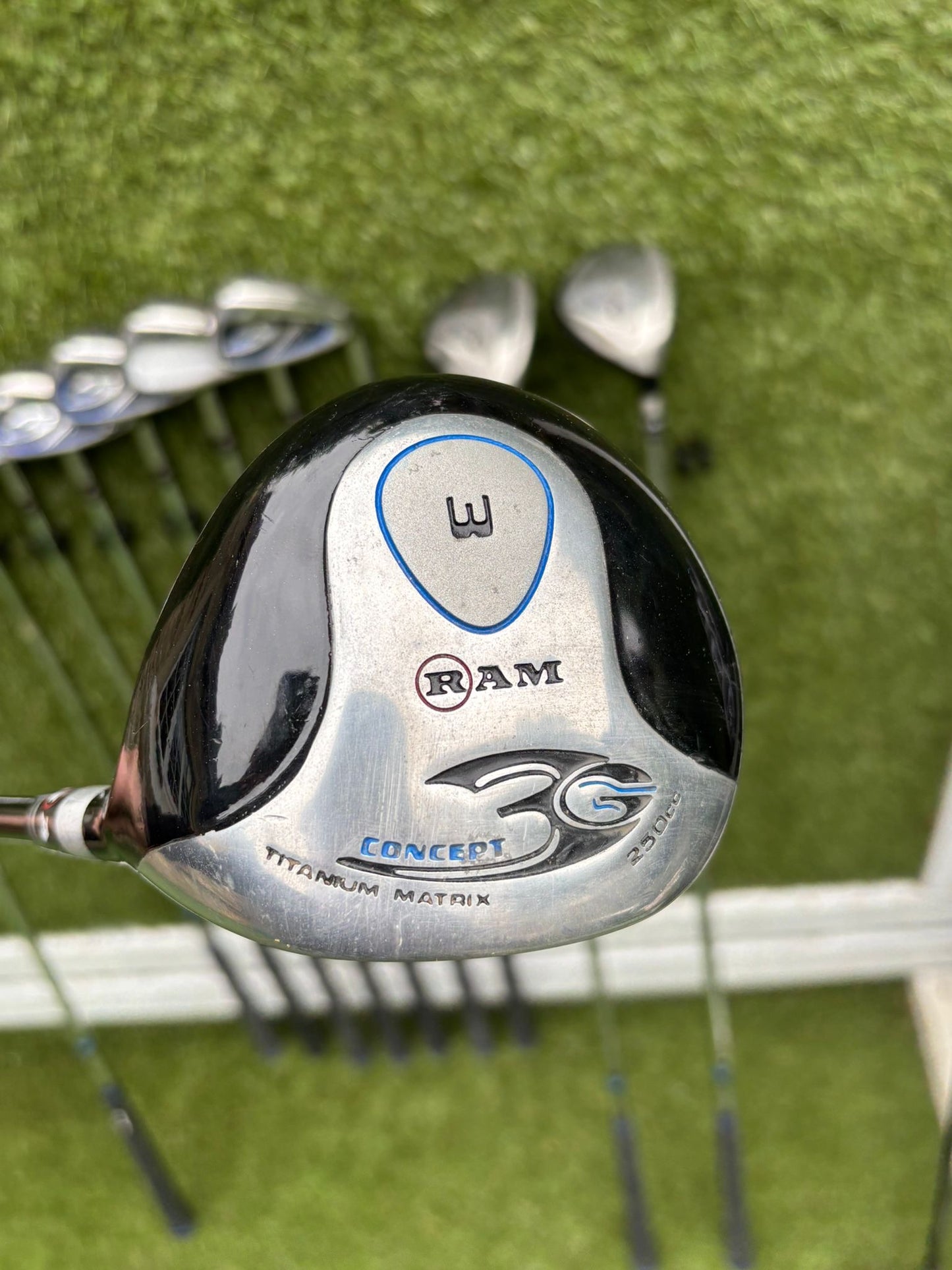 RAM Concept SG Full Golf Set 5–SW + 460cc Driver, Hybrids, Putter & Cart Bag