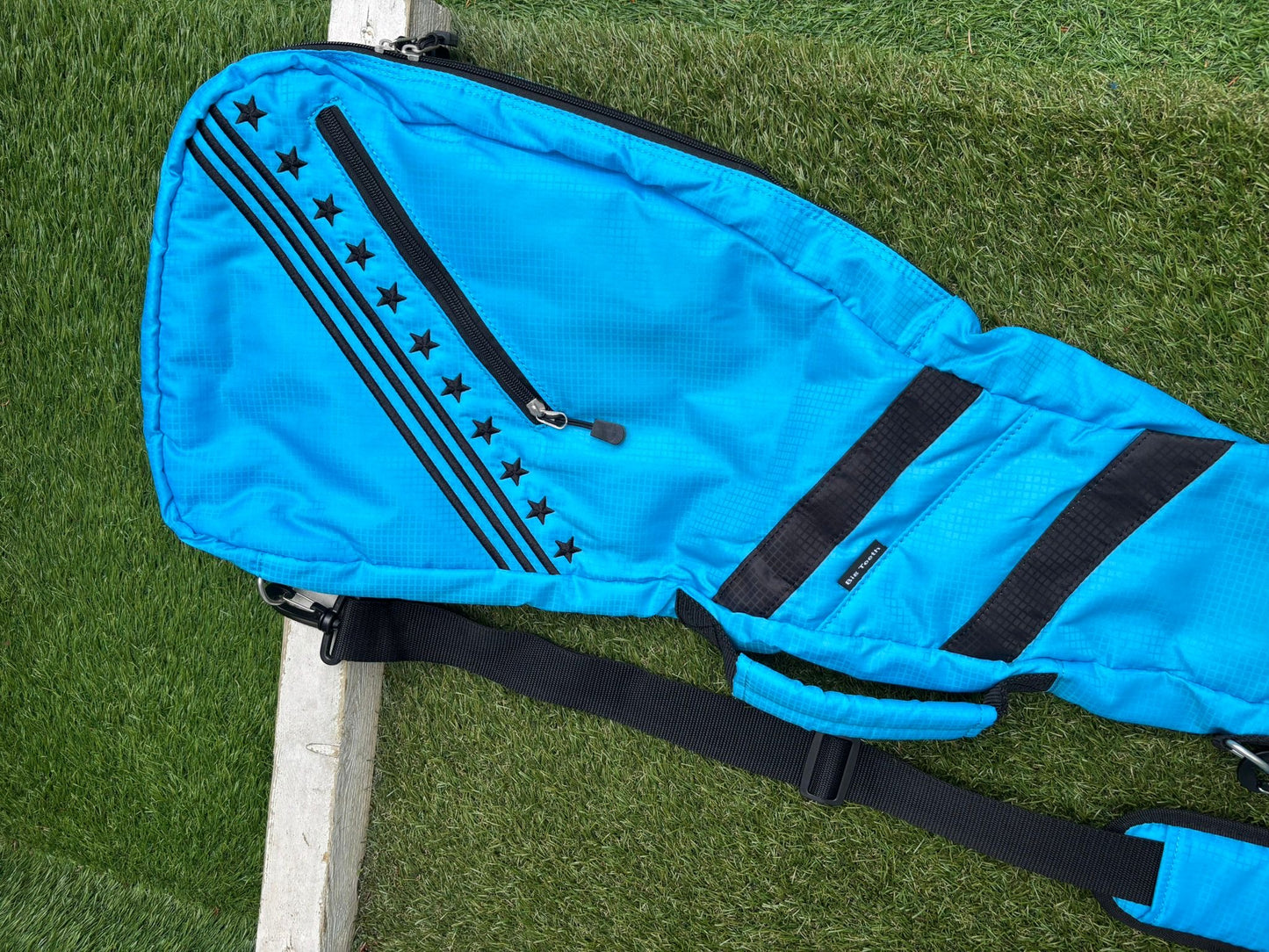 Big Teeth Pencil / Golf Bag / Ideal For Driving Range