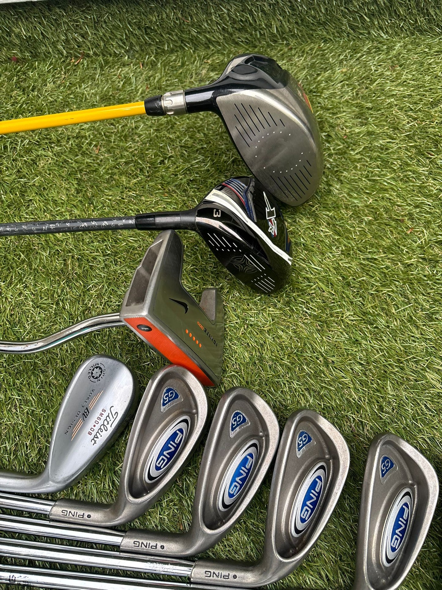 PING G5 Irons, Callaway XR 5 Wood, Nike SQ Dymo Driver, Vokey Wedge & Brand New Waterproof Stand Bag Golf Set