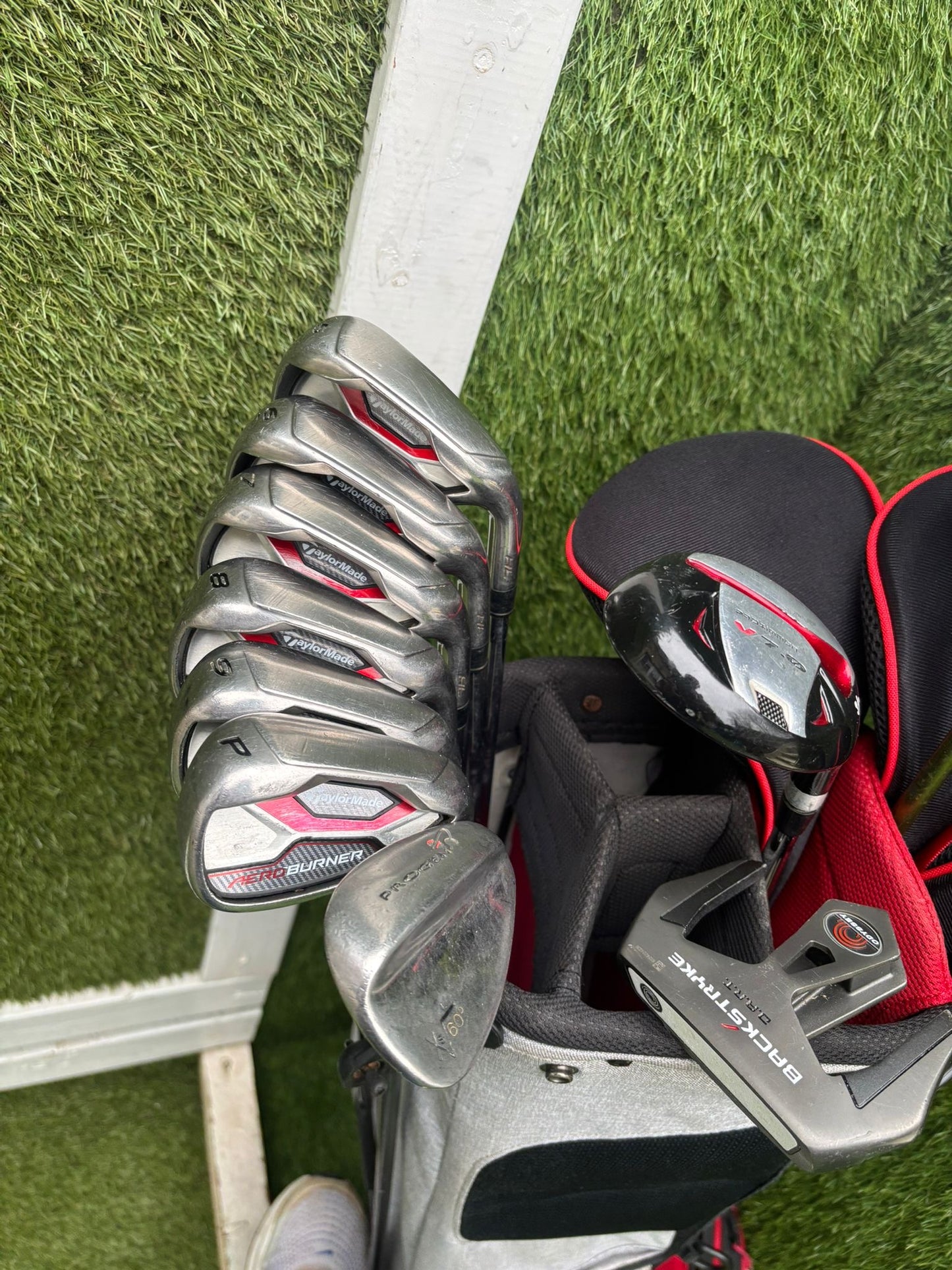 TaylorMade AeroBurner Irons + Cobra Woods + Nike Stand Bag